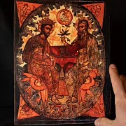 Подарочная икона "Троица Новозаветная " — фотография 2