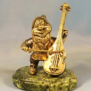 Статуэтка «Гном-музыкант» на змеевике в подарок — фотография 2