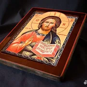 Подарочная икона с ковчегом "Христос Вседержитель" — фотография 6