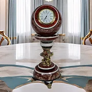 На память: Сувенирные настольные часы «Антистресс» из лемезита — фотография 1