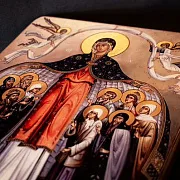 Подарочная икона "Покров Пресвятой Богородицы" — фотография 7